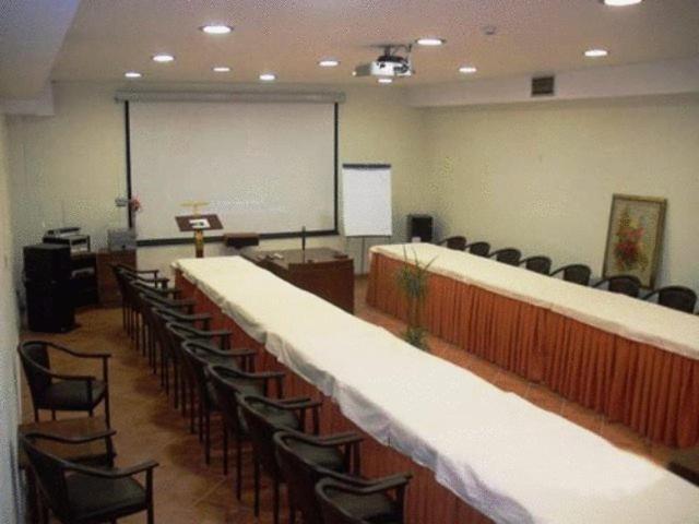Ξενοδοχείο Μαγκιωση Neraïdochóri Zewnętrze zdjęcie